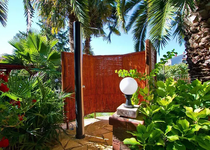 Botanica Dom wakacyjny *