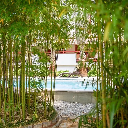 Botanica بيت للعطل بولا