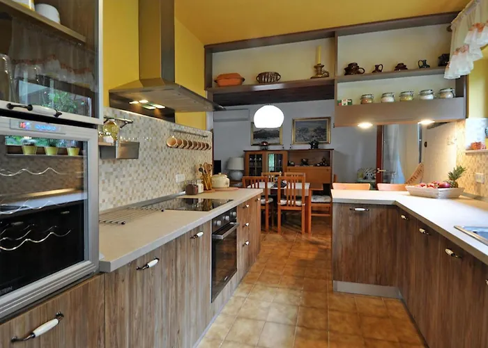 Botanica Feriehus Pula